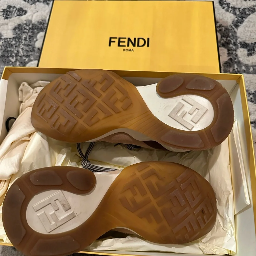 Fendi Sneakers